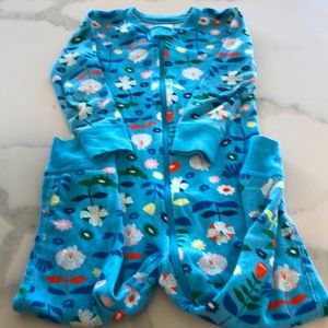 3 T Organic cotton PJ’s Hanna Anderson